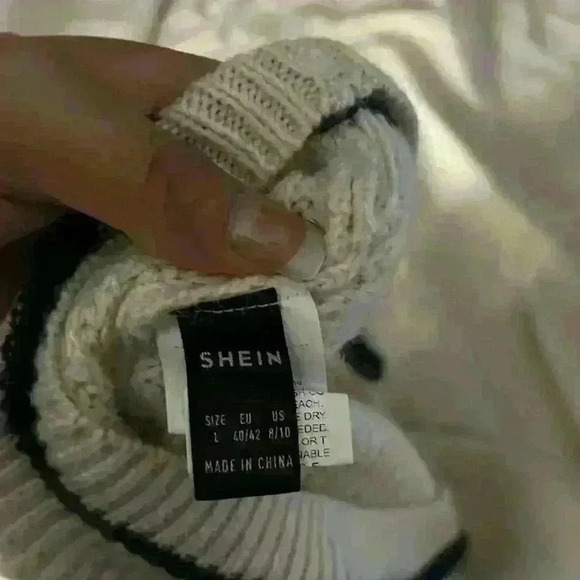 Pull over sweater - Picture 4 of 4